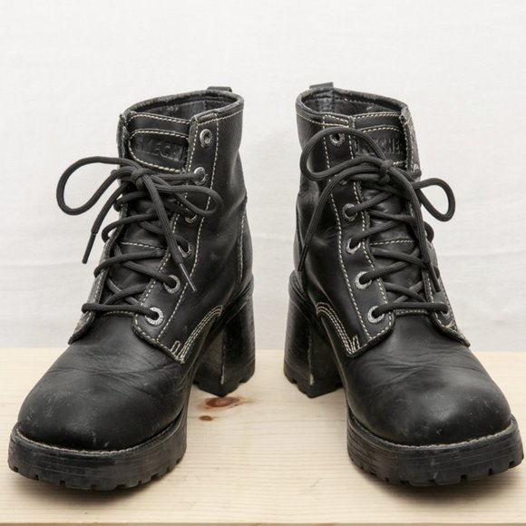 skechers black lace up boots